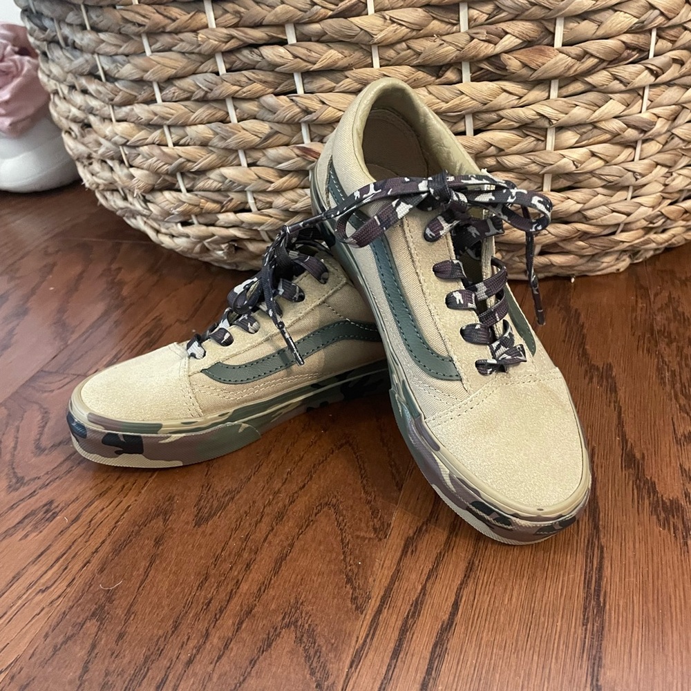 New Without Tags Boys’ Camo Vans